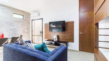 Televisión y oficina