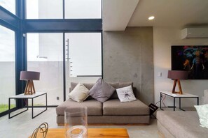 Télévision, espaces bureaux