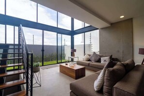 Televisie en een kantoor