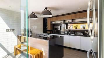 Fridge, coffee/tea maker, cookware/dishes/utensils