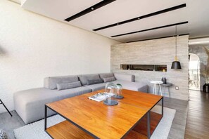 TV, offices