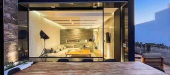 Family Rooftop & Private Pool Property