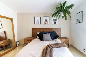 4 chambres, fer et planche à repasser, Wi-Fi