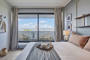 Bügeleisen/Bügelbrett, WLAN, Bettwäsche