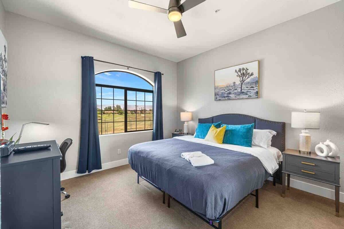 1 camera, ferro/asse da stiro, Wi-Fi, lenzuola