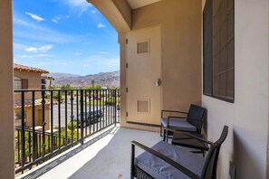 Terrace/patio - La Quinta Retreat 1BR with Pool (La Quinta)