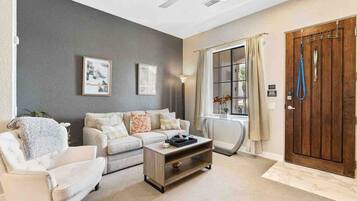 TV, fireplace, offices