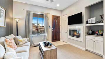 TV, fireplace, offices