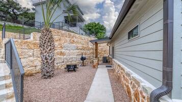 Enceinte de lâhĂ©bergement