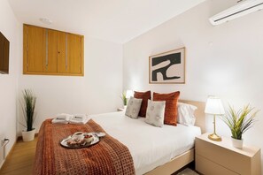 1 bedroom, iron/ironing board, travel cot, free WiFi