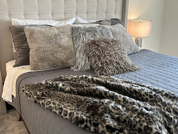 3 chambres, bureau, lit parapluie, Wi-Fi gratuit