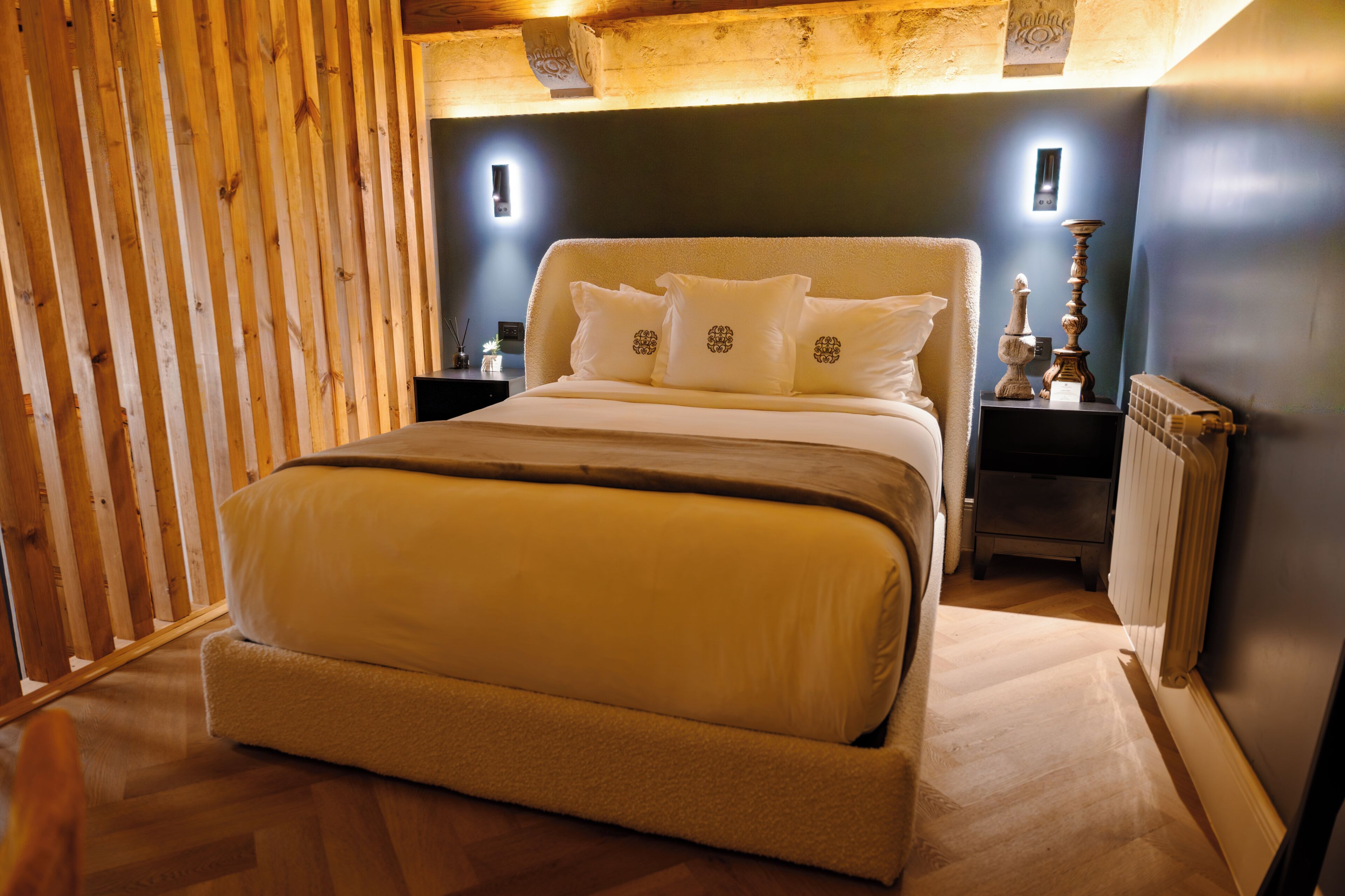 Double Room, 2 Queen Beds, Non Smoking, Private Bathroom | Premium bedding, in-room safe, desk, blackout drapes