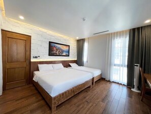Triple Room, Sea View | Free WiFi
