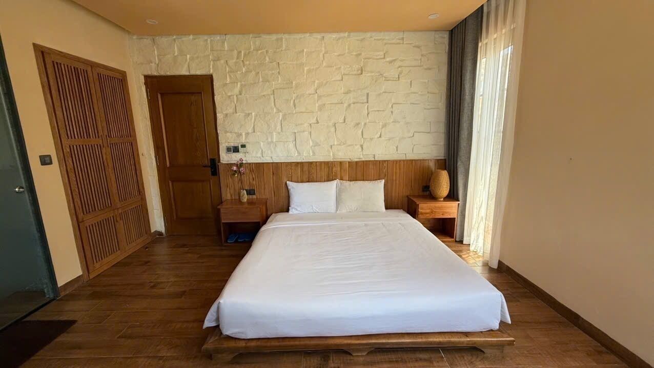 Dobbeltrom, byutsikt | Wi-fi (inkludert)