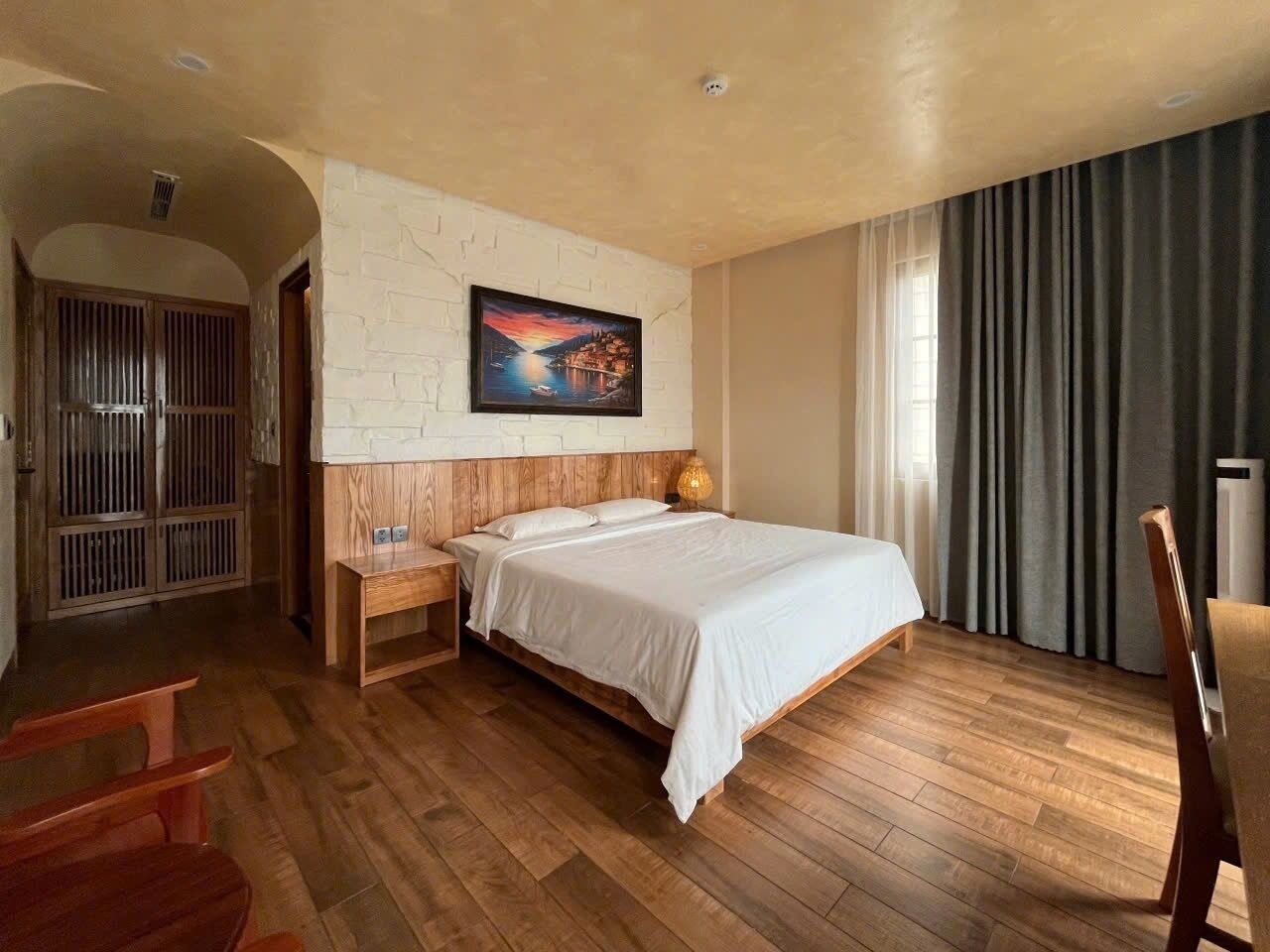 Tweepersoonskamer, balkon, uitzicht op zee | Gratis wifi