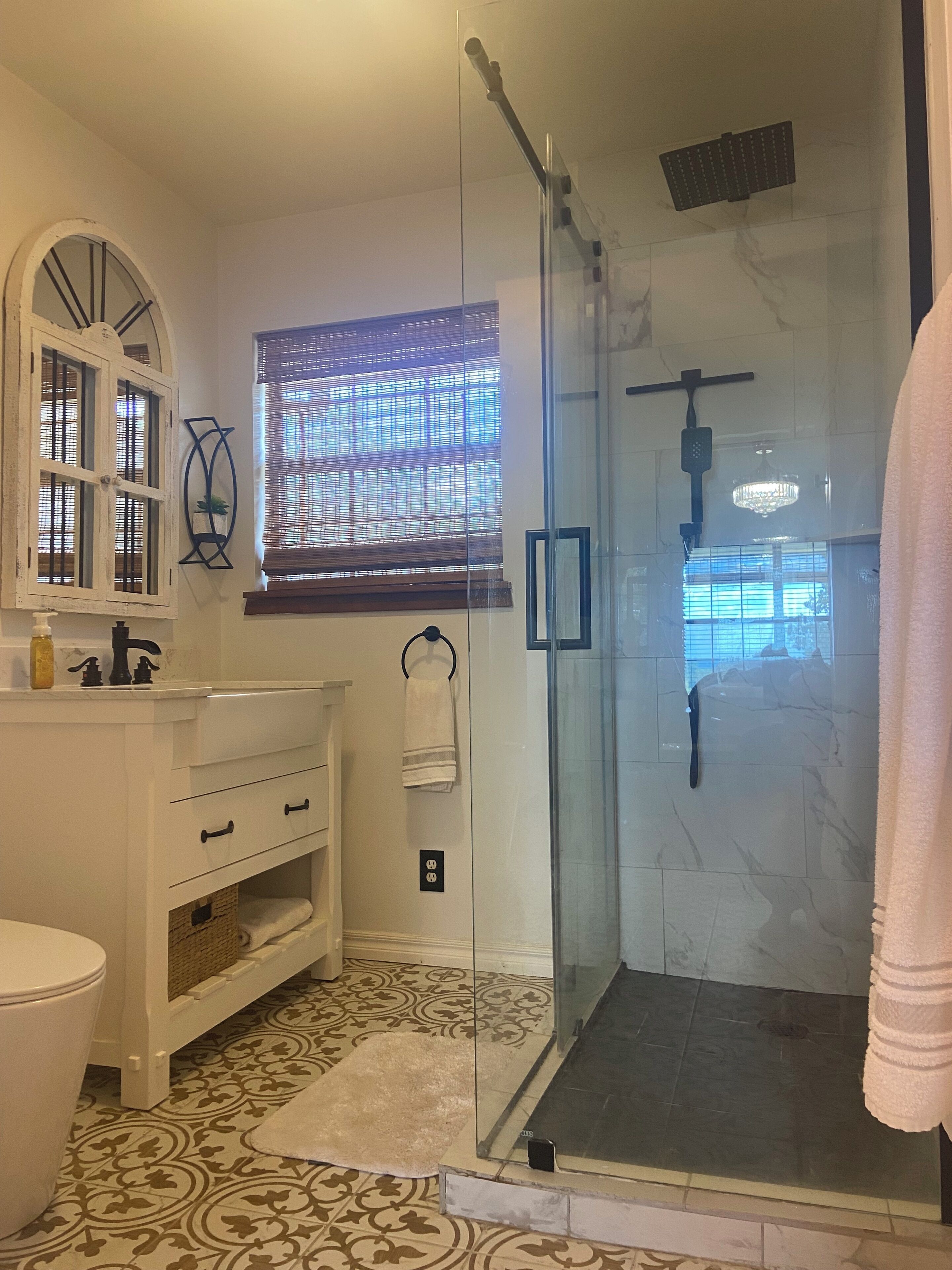 Hair dryer, towels, soap, shampoo