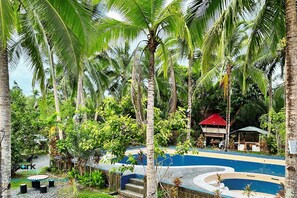 Family Duplex, Balcony, Pool View | Terrace/patio - Spark Camp - Baler (Baler)