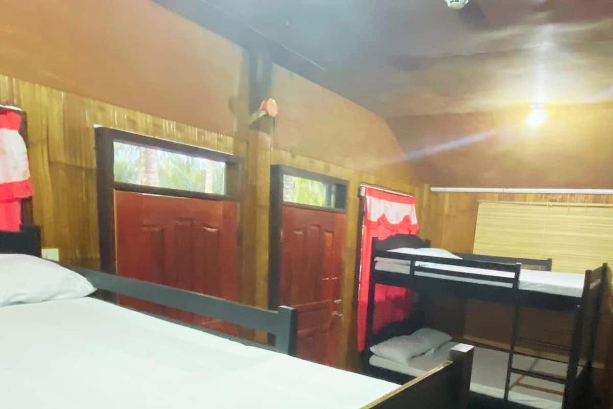 Perheparitalo, parveke, näköala uima-altaalle | Ilmainen Wi-Fi