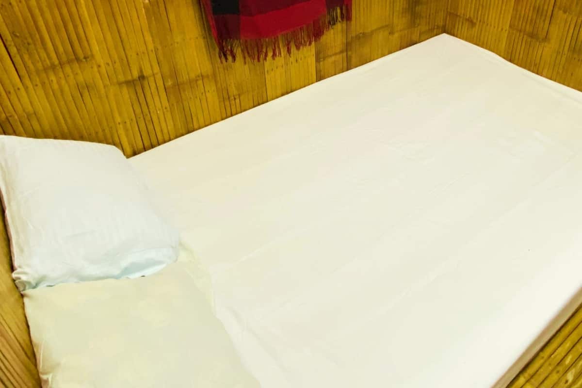 Habitación doble, balcón, vistas al jardín | Wifi gratis