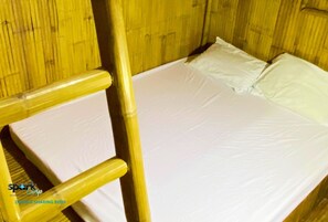 4 人部屋 バルコニー プールビュー | WiFi (無料)