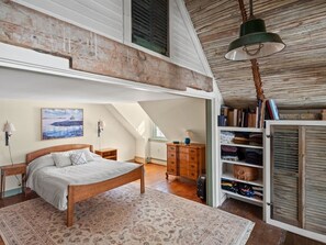 4 bedrooms, WiFi, bed sheets