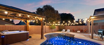 Float  Fun Retreat  Pool • Hot Tub • Fire Pit • Foosball • Pool Table