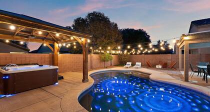 Float Fun Retreat Pool • Hot Tub • Fire Pit • Foosball • Pool Table
