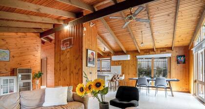 Spacious | Pet Friendly| Near Boat Ramp and Water