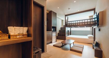 Monthliv Gwangjang Market Hotel Stay
