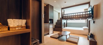 Monthliv Gwangjang Market Hotel Stay