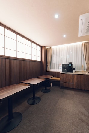 Bar lounge