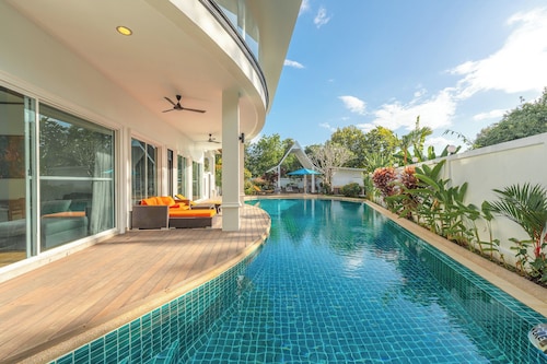 Pool Villa Game Room & Kamala Views V175