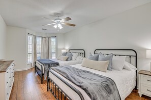 2 Schlafzimmer, Bügeleisen/Bügelbrett, kostenloses WLAN, Bettwäsche