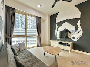 Comfort Apartment, 2 Bedrooms, City View | Living area