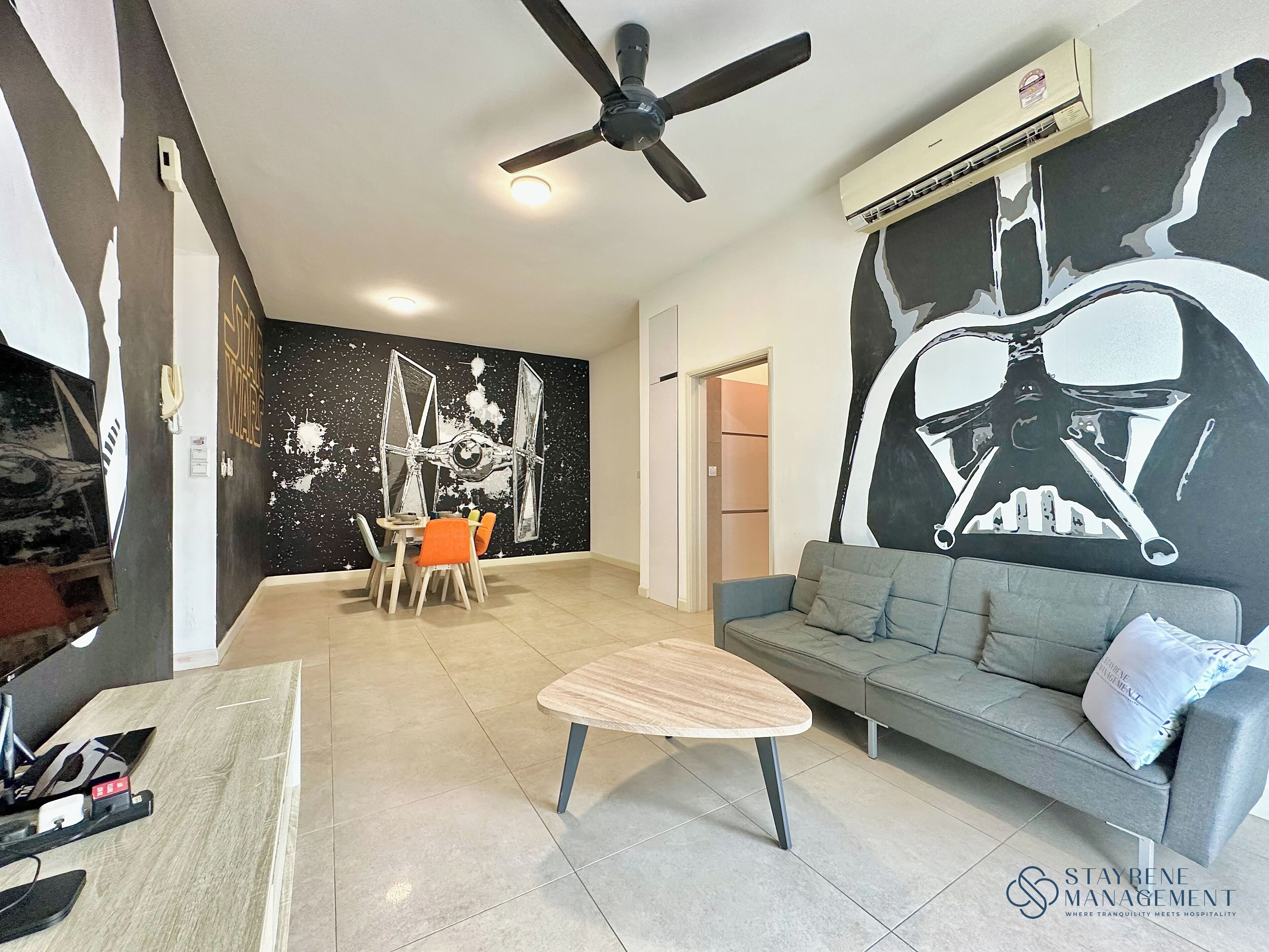 Comfort Apartment, 2 Bedrooms, City View | Ruang tamu | TV skrin rata 
