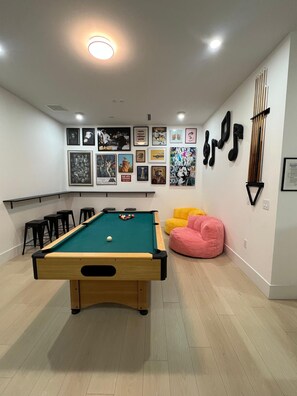 Spielezimmer