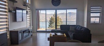 Lakeview Vineyard Estate/ Hot tub & Snooker/ Games Room