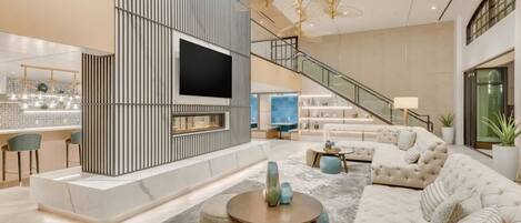 Fernseher, Stereoanlage