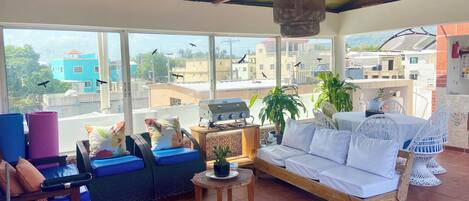 Apartment, 3 Schlafzimmer, Raucher, Terrasse | Wohnzimmer