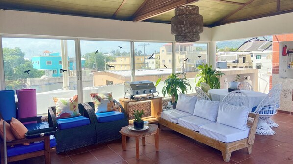 Appartement, 3 chambres, fumeur, terrasse | Salle de séjour
