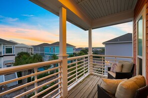 Property grounds - Luxe Coastal Escape | 6BR w/ Pool & Outdoor Lounge (Miramar Beach)