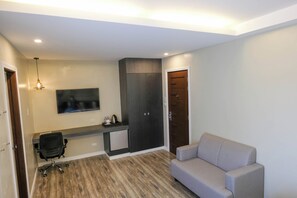 Basic Suite, Balcony, Garden View | Blackout drapes, soundproofing, iron/ironing board, free WiFi