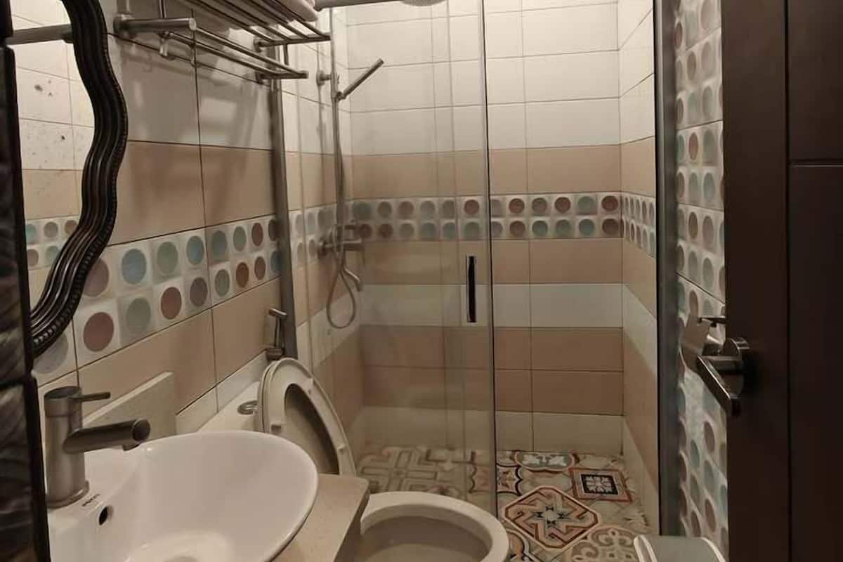 Standard-Einzelzimmer | Badezimmer