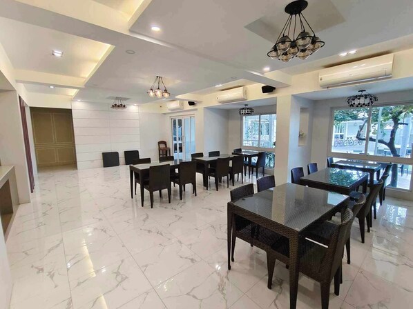 Reception hall