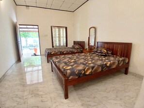 Standard Room, Patio, Garden View | Desk, iron/ironing board, free WiFi - SAALIYAAZ (Weligama)