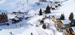 منظر من الجو على ارتفاع عالٍ