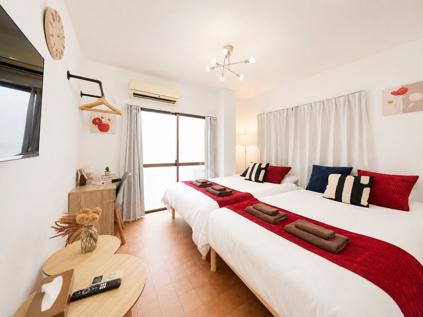 Wifi gratis y ropa de cama 