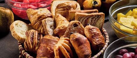 Petit déjeuner compris