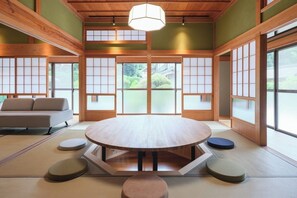 Interior - Traditional Japanese HouseNear Katori Shrine25 mins NRT AirportBBQpianoUp to 14 guests / Katori Chiba (Katori)