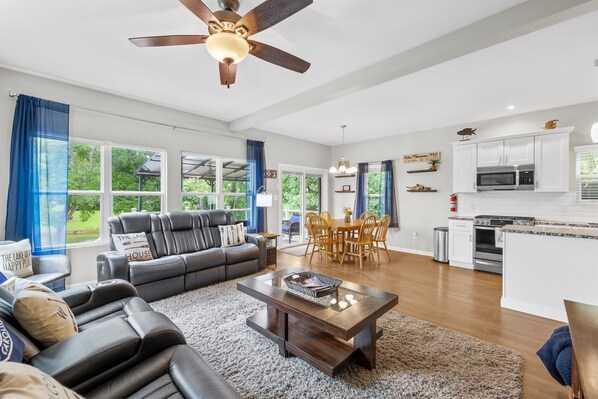 Smart TV, table tennis, offices